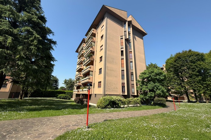 Appartamento in Vendita a Agrate Brianza 22 
