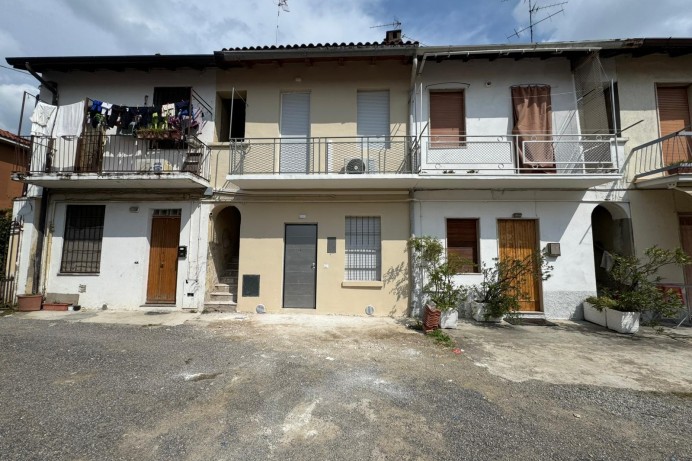 Bilocale ristrutturato in V...