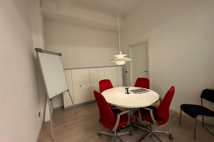 Ufficio in Vendita a Monza 9 