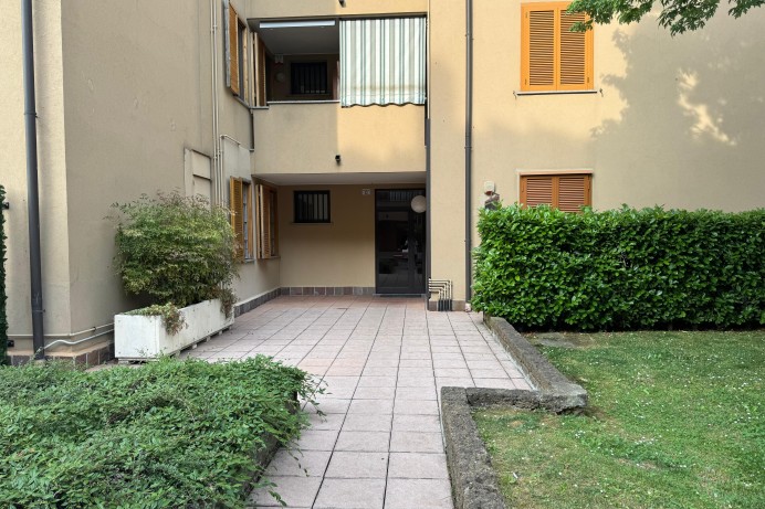 Appartamento in Vendita a Caponago 15 