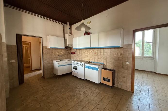 BILOCALE IN VIA ORENO 58 A ...
