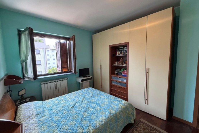 Appartamento in Vendita a Monza 8 