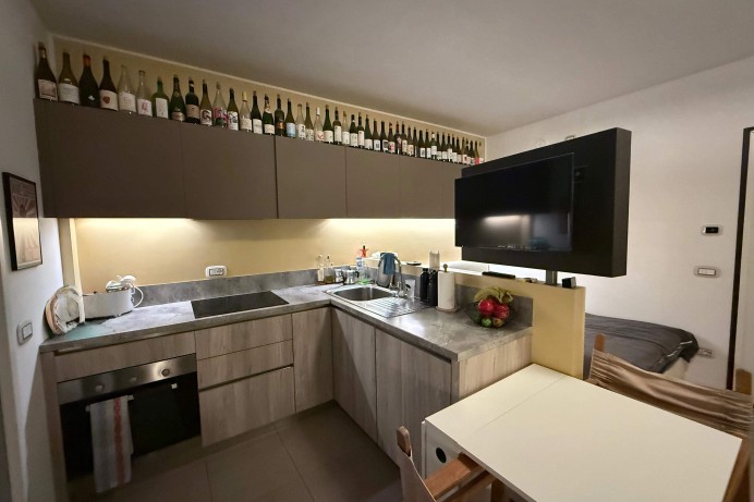 Appartamento in Affitto a Milano 8 