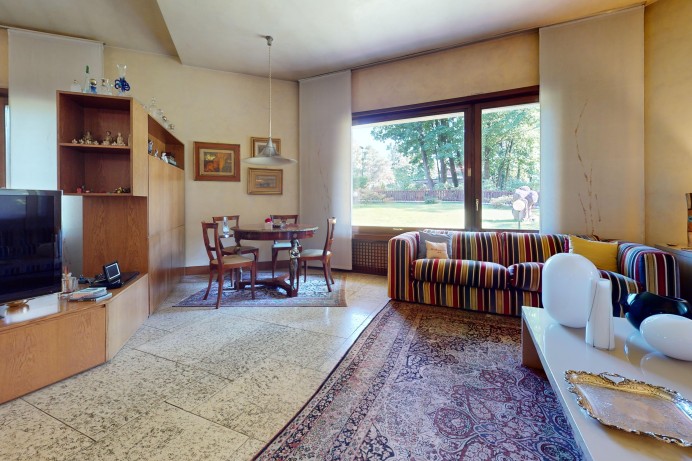 Villa in Vendita a Lesmo 3 