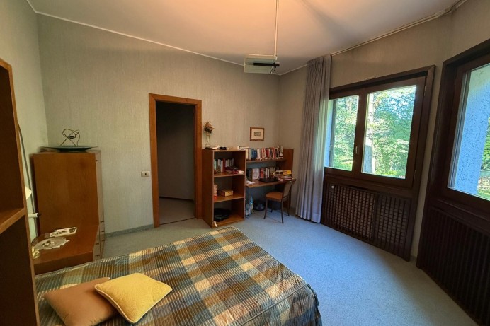 Villa in Vendita a Lesmo 13 