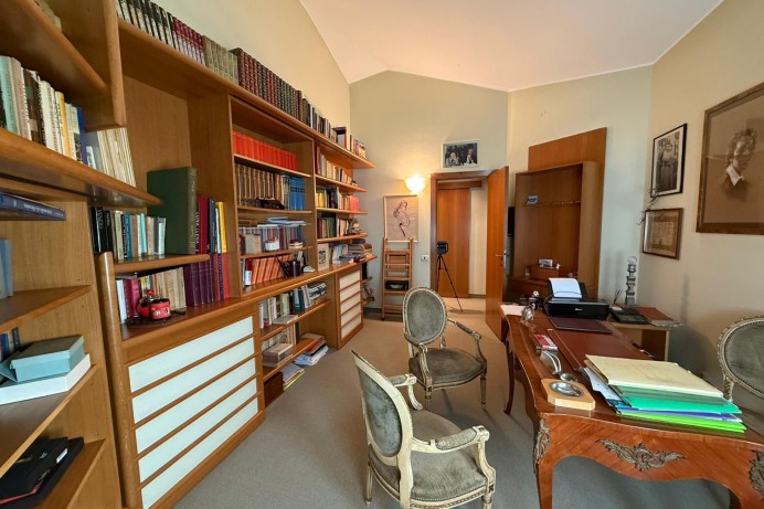 Villa in Vendita a Lesmo 8 