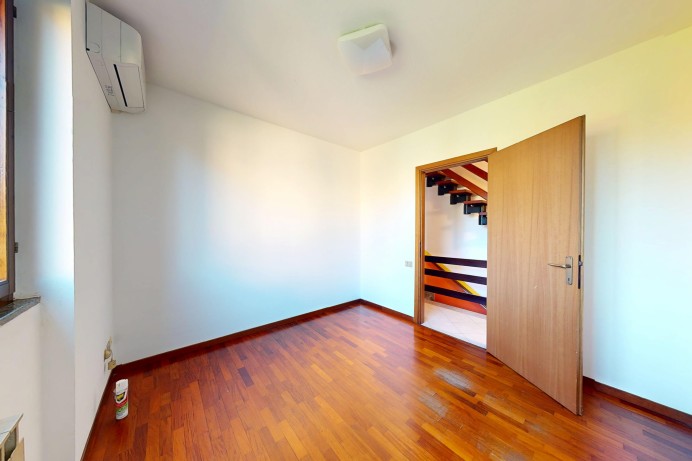 Villa Bifamiliare in Vendita a Vimercate 11 