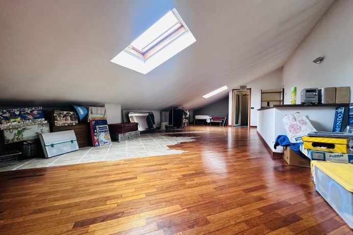 Villa Bifamiliare in Vendita a Vimercate 22 