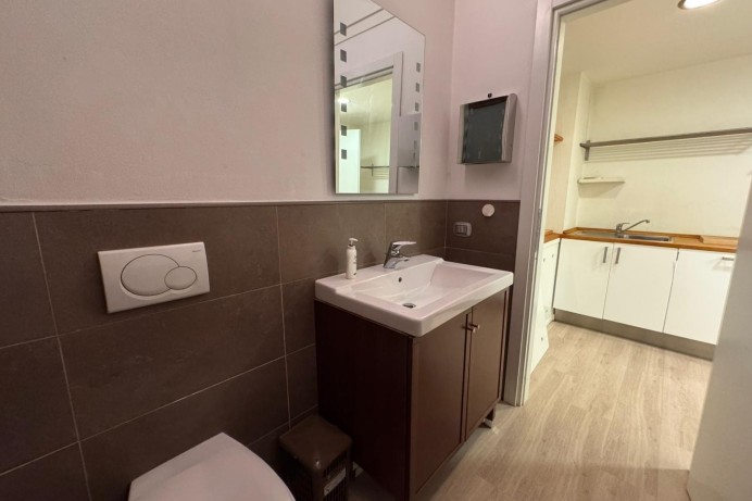 Ufficio in Affitto a Monza 23 