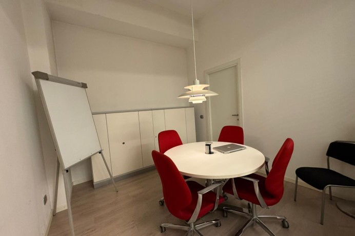 Ufficio in Affitto a Monza 11 