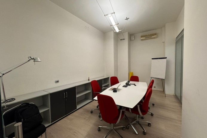 Ufficio in Affitto a Monza 0 