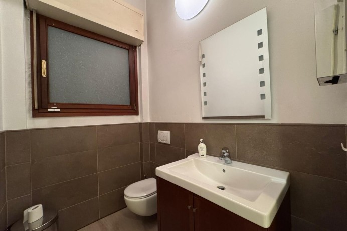 Ufficio in Affitto a Monza 24 