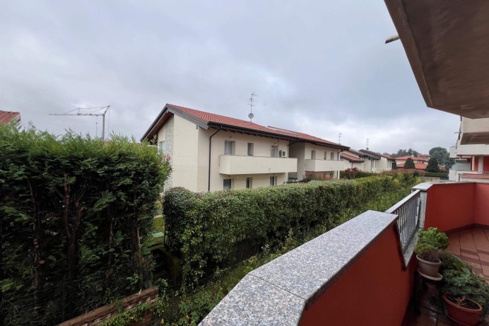 Appartamento in Vendita a Bernareggio 18 