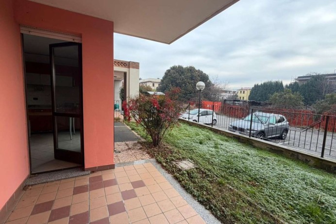 Appartamento in Vendita a Bernareggio 15 