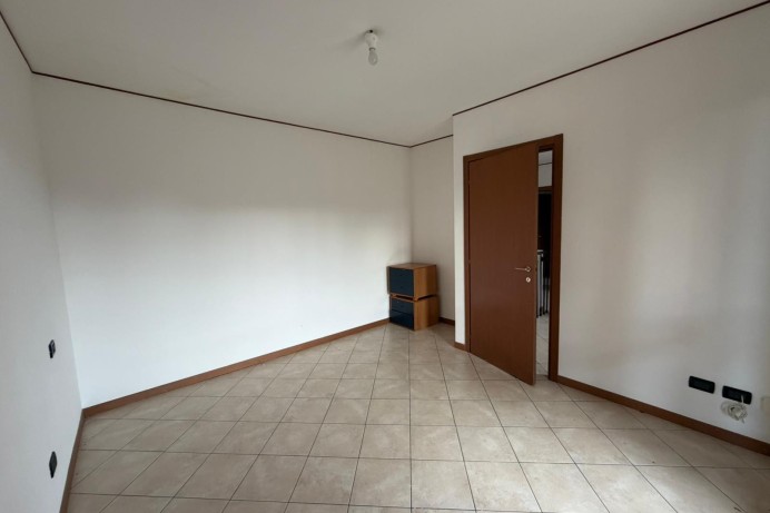 Appartamento in Vendita a Bernareggio 4 