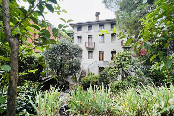 Villa Bifamiliare in Vendita a Padova 27 