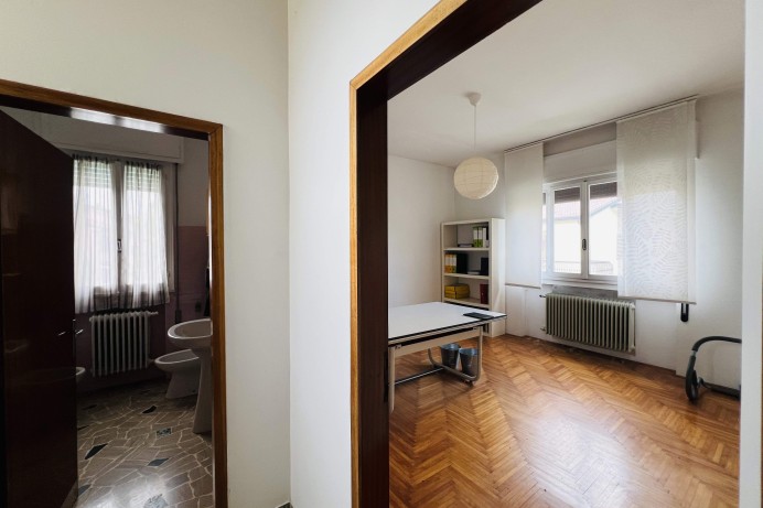 Villa Trifamiliare in Vendita a Paltana - Mandria 12 