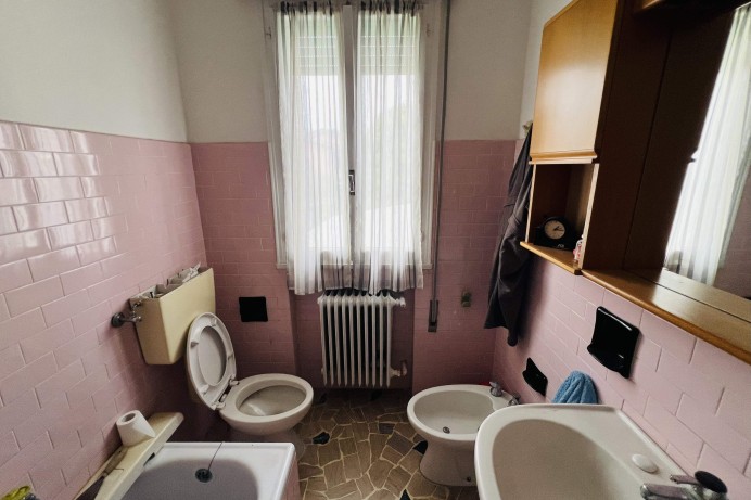 Villa Trifamiliare in Vendita a Paltana - Mandria 16 
