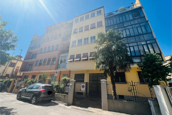 Ufficio in Vendita a Padova 12 