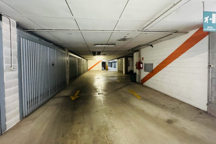 Box Auto in Vendita a San Lazzaro - Stanga 3 