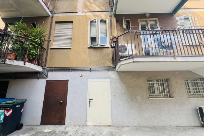 Magazzino in Vendita a Arcella 10 