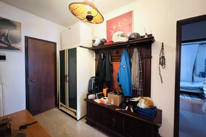 Trilocale in Vendita a San Gregorio 11 