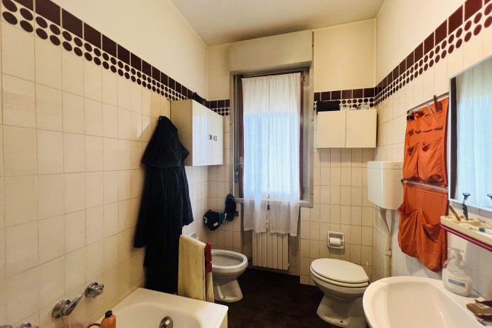 Trilocale in Vendita a San Gregorio 8 