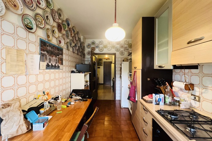 Trilocale in Vendita a San Gregorio 3 