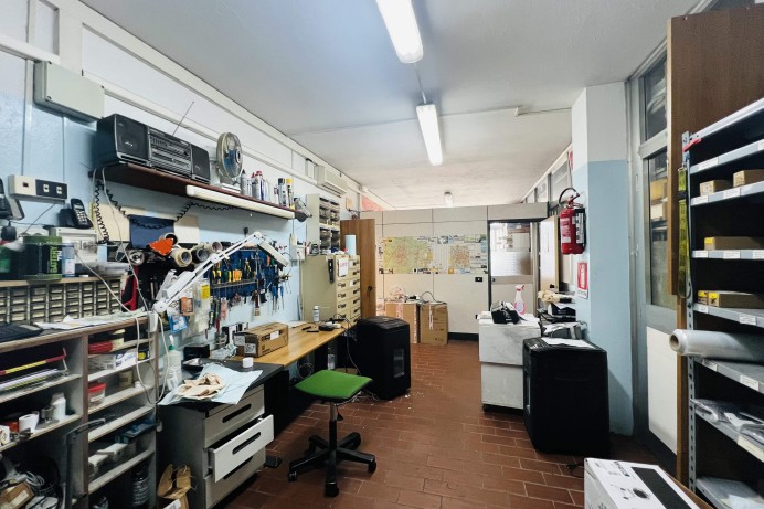 Ufficio in Vendita a Noventa Padovana 10 