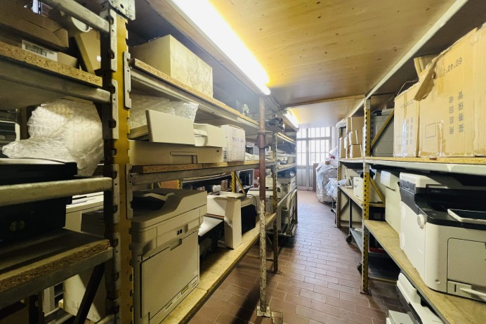 Ufficio in Vendita a Noventa Padovana 11 