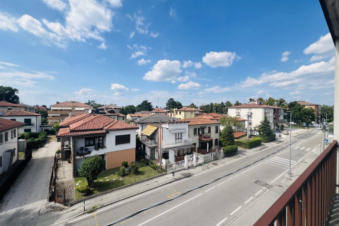 Trilocale in Vendita a Paltana - Mandria 13 