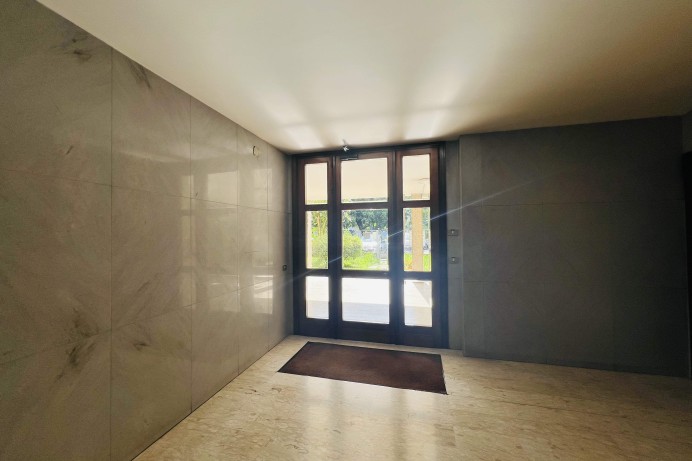 Quadrilocale in Vendita a Sacra Famiglia 27 