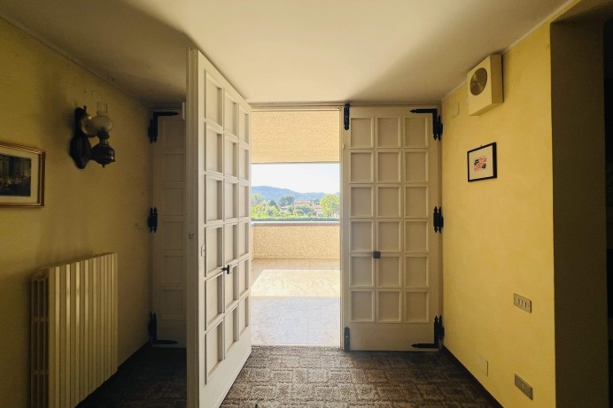 Villa in Vendita a Torreglia 25 
