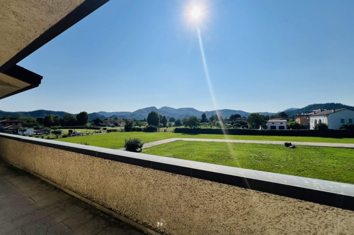 Villa in Vendita a Torreglia 36 