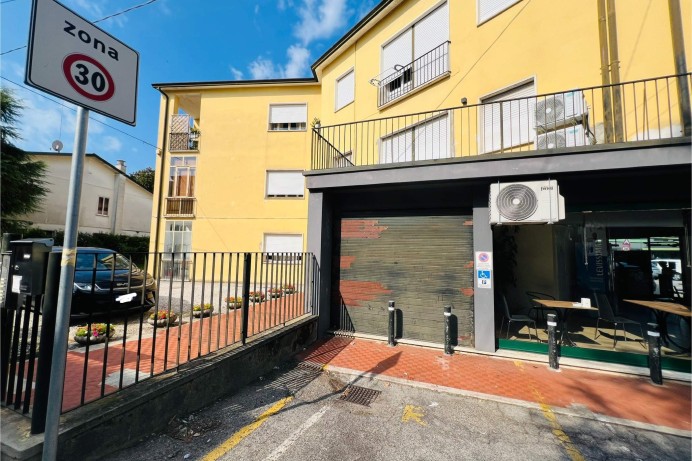 Negozio in Vendita a Brusegana 9 
