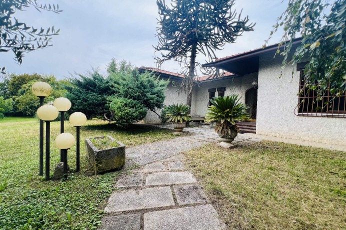 Villa in Vendita a Paltana - Mandria 43 