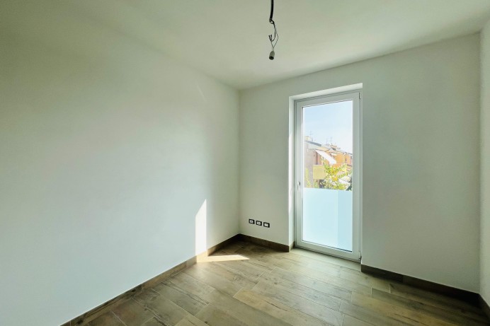 Villa Bifamiliare in Vendita a Paltana - Mandria 14 