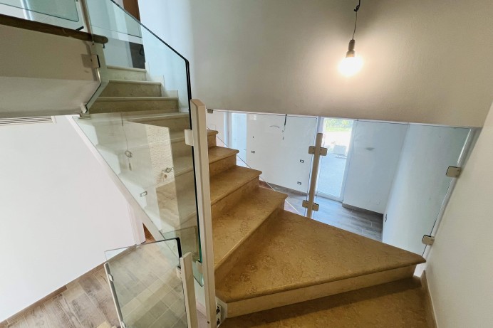 Villa Bifamiliare in Vendita a Paltana - Mandria 6 