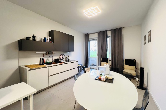 TRILOCALE RISTRUTTURATO CON...