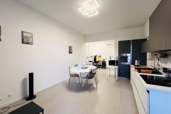 Trilocale in Vendita a San Gregorio 0 