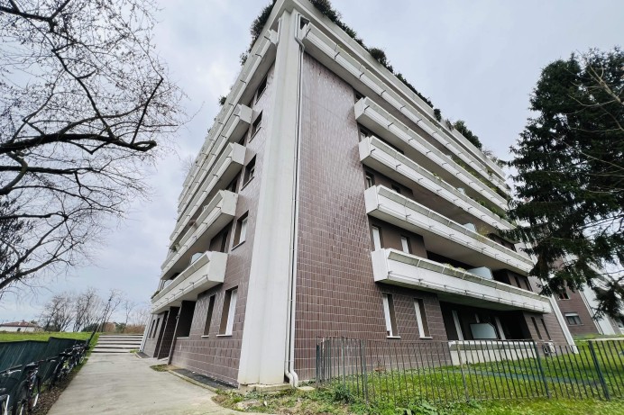 Trilocale in Vendita a San Gregorio 14 