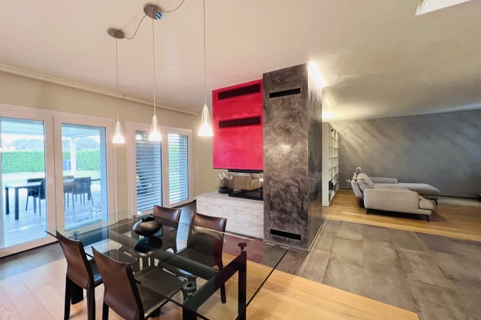 VILLA LUXURY con 800 MQ di ...