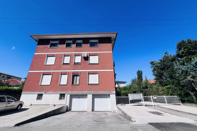 BILOCALE DA RISTRUTTURARE