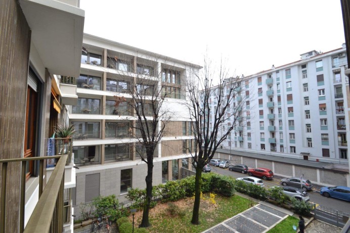 Appartamento in Vendita a Porta Romana 3 