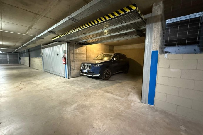 Box Auto in Vendita a Milano 4 