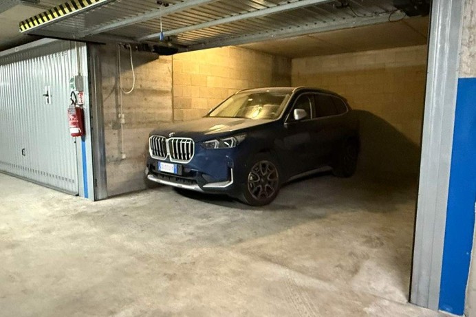 Box Auto in Vendita a Milano 3 