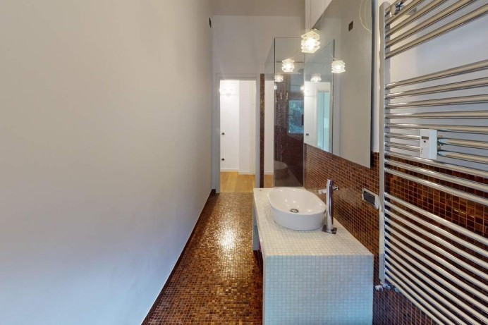 Trilocale in Vendita a Milano 16 