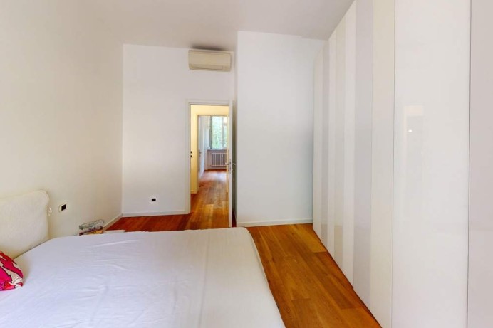 Trilocale in Vendita a Milano 15 