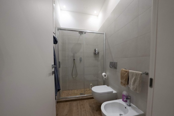 Appartamento in Vendita a Milano 10 