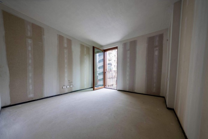 Appartamento in Vendita a Milano 8 